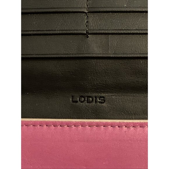 Lodis fuschia color leather bifold snap Clutch wallet - Picture 5 of 6